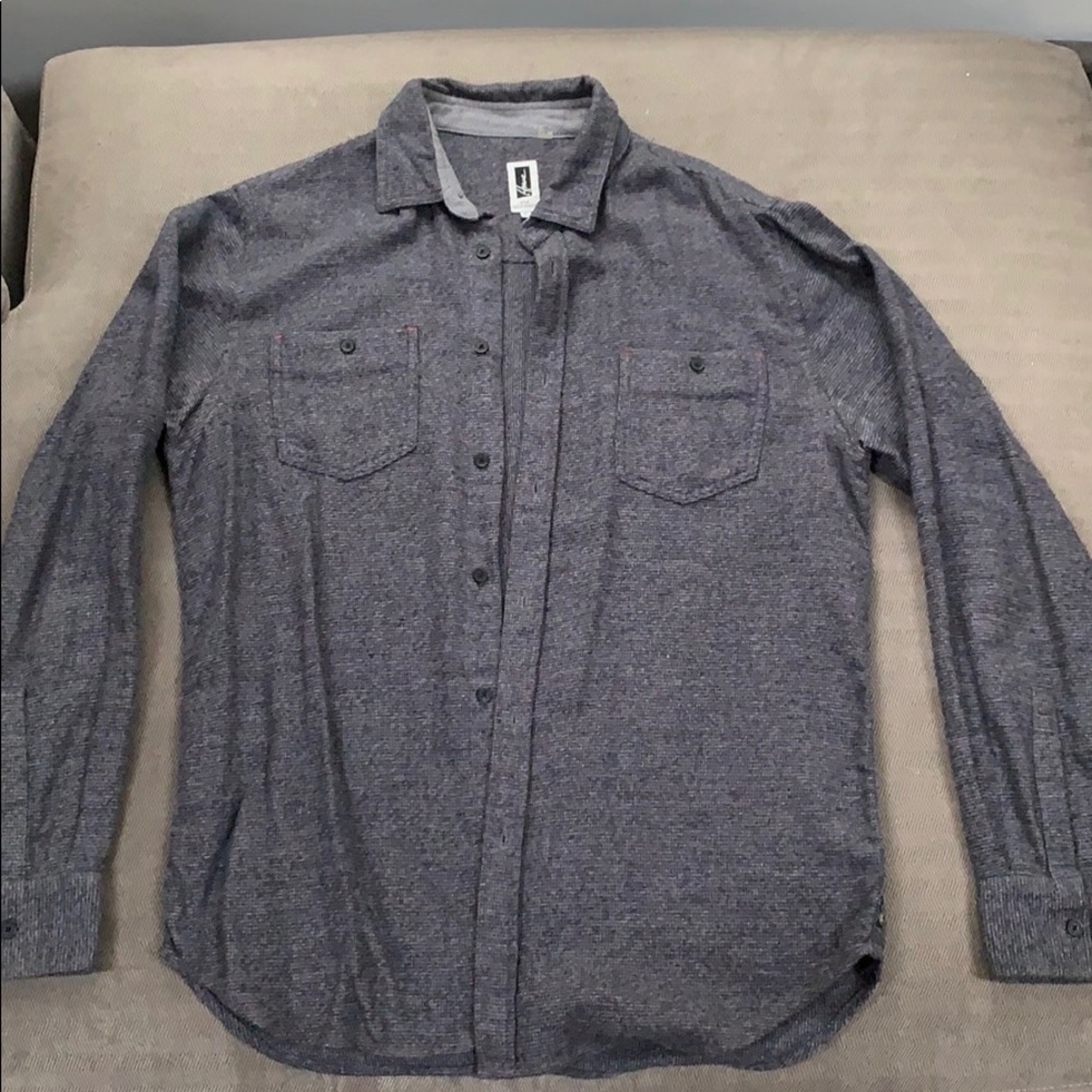Howe Long Sleeve Button Down | Large - image 1
